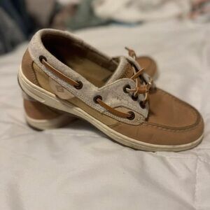 Sperry Tan and Cream Boat Shoes